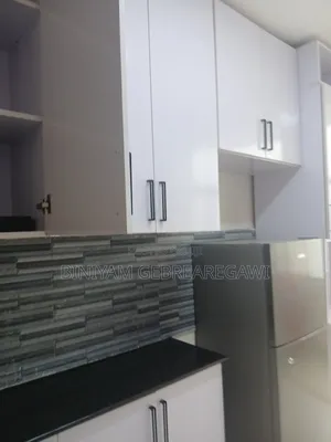 Furnished 2bdrm Apartment in Apartment, Yeka for rent