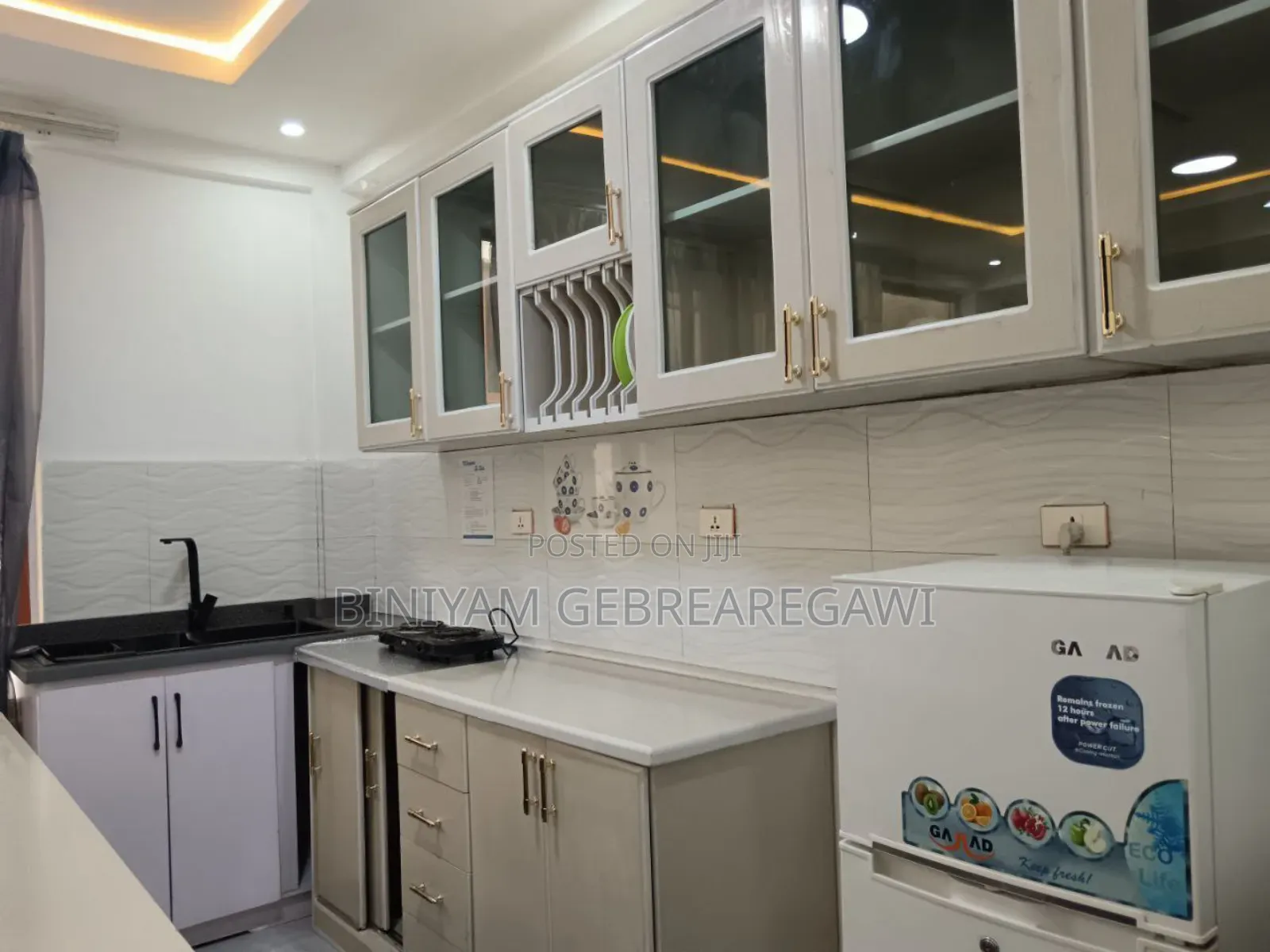 Furnished 1bdrm Apartment in Apartment, Yeka for rent