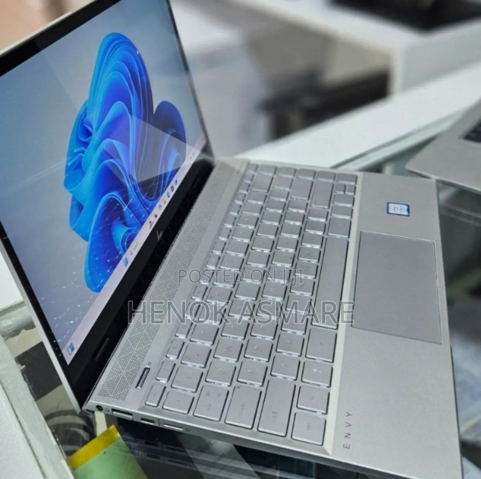 New Laptop HP Envy 14 4GB Intel Core I5 SSD 256GB