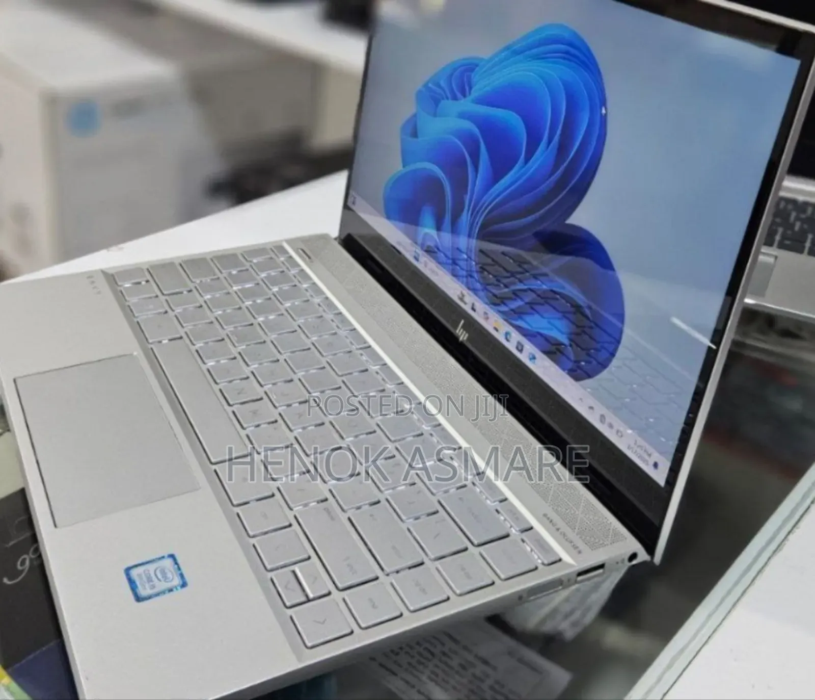 New Laptop HP Envy 14 4GB Intel Core I5 SSD 256GB