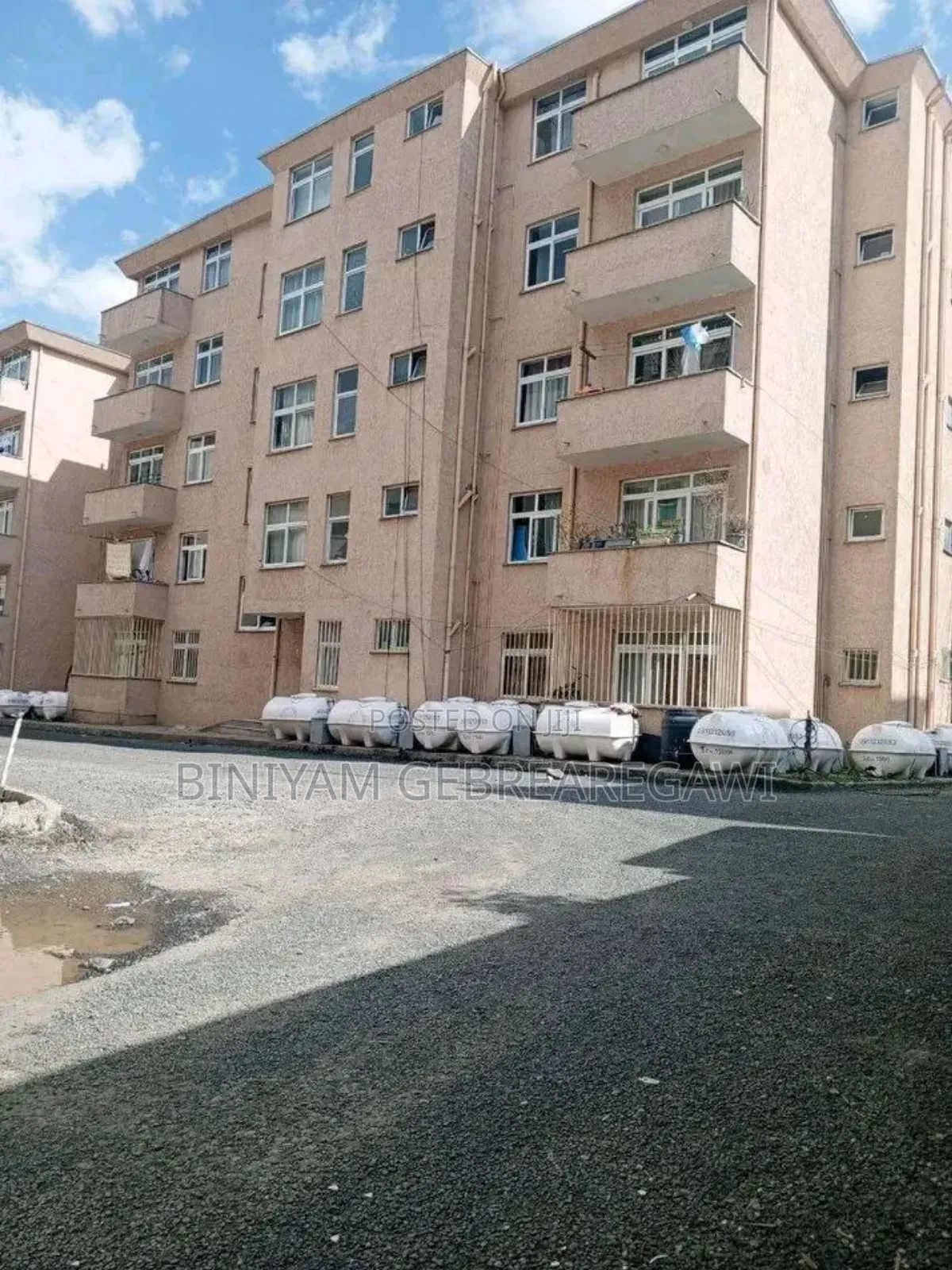 Furnished Studio Apartment in Apartment, Yeka for rent