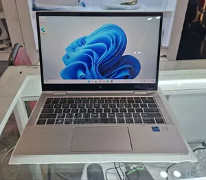 New Laptop HP EliteBook 830 G8 32GB Intel Core I7 SSD 512GB