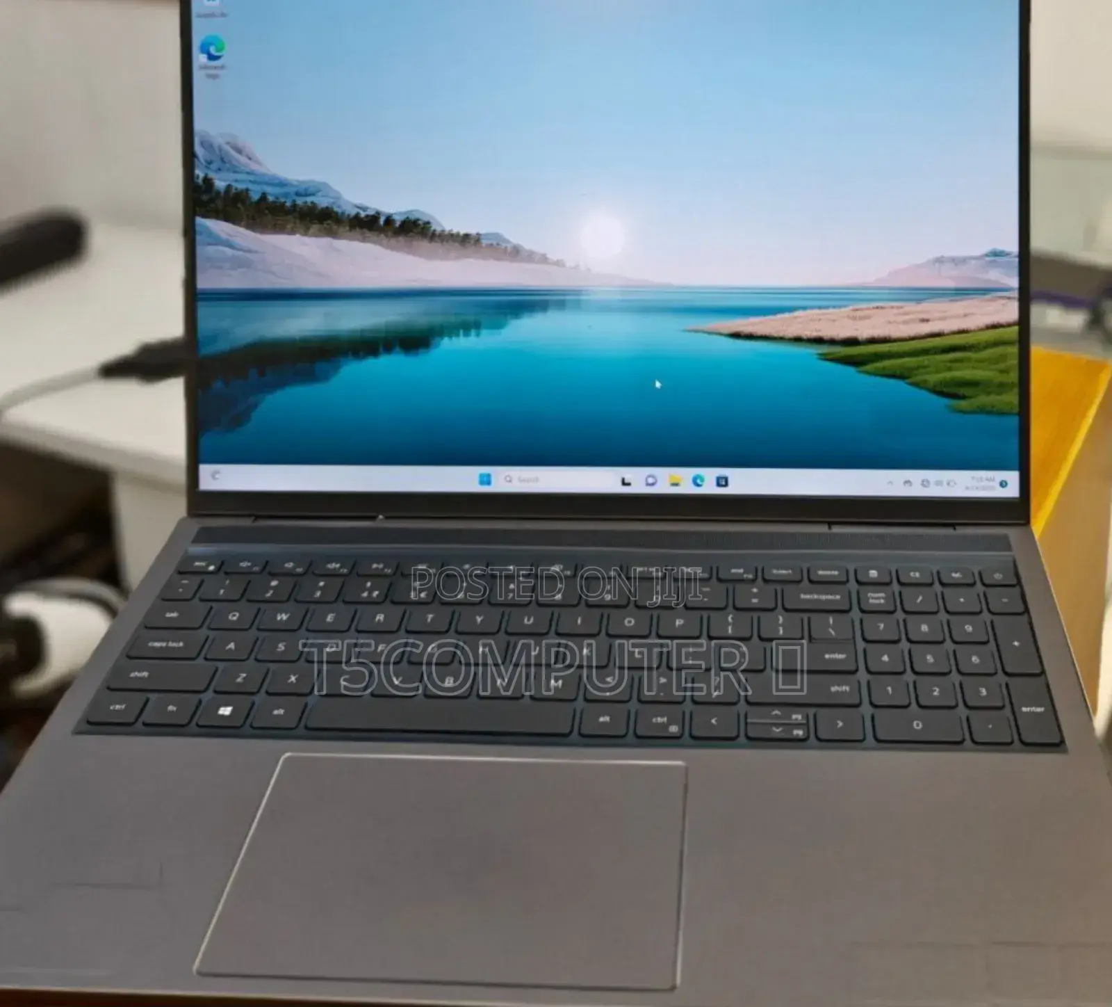 New Laptop Dell Inspiron 15 16GB Intel Core I7 SSD 512GB