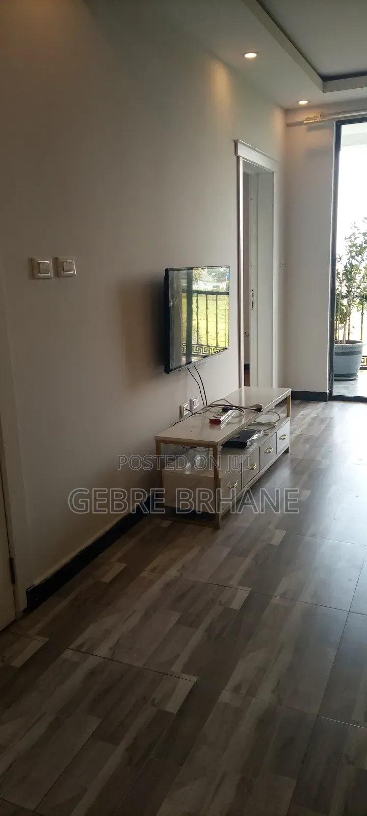 Furnished 2bdrm Apartment in Apartment, Yeka for rent