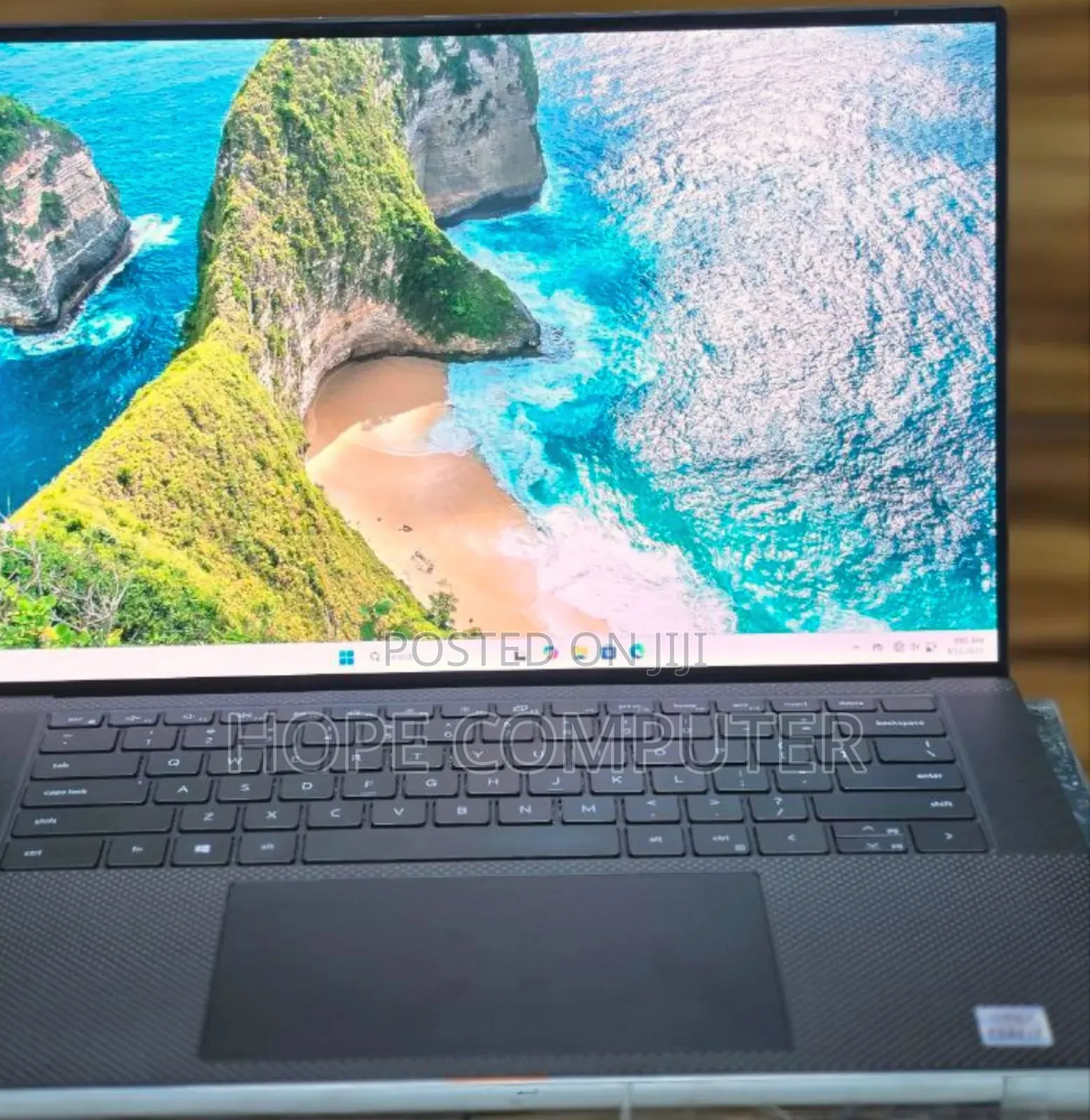 New Laptop Dell XPS 15 16GB Intel Core I7 SSD 512GB