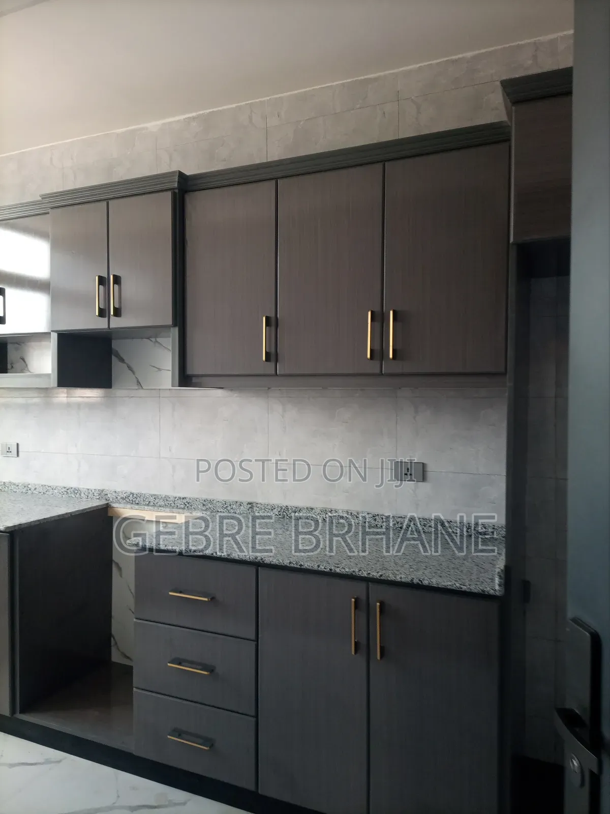 3bdrm Apartment in Apartment, Yeka for rent