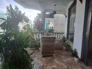 Furnished 7bdrm House in G+2, Yeka for rent