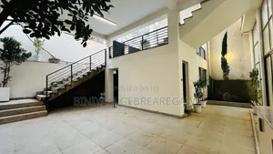 Photo - 9bdrm House in G+2, Yeka for rent