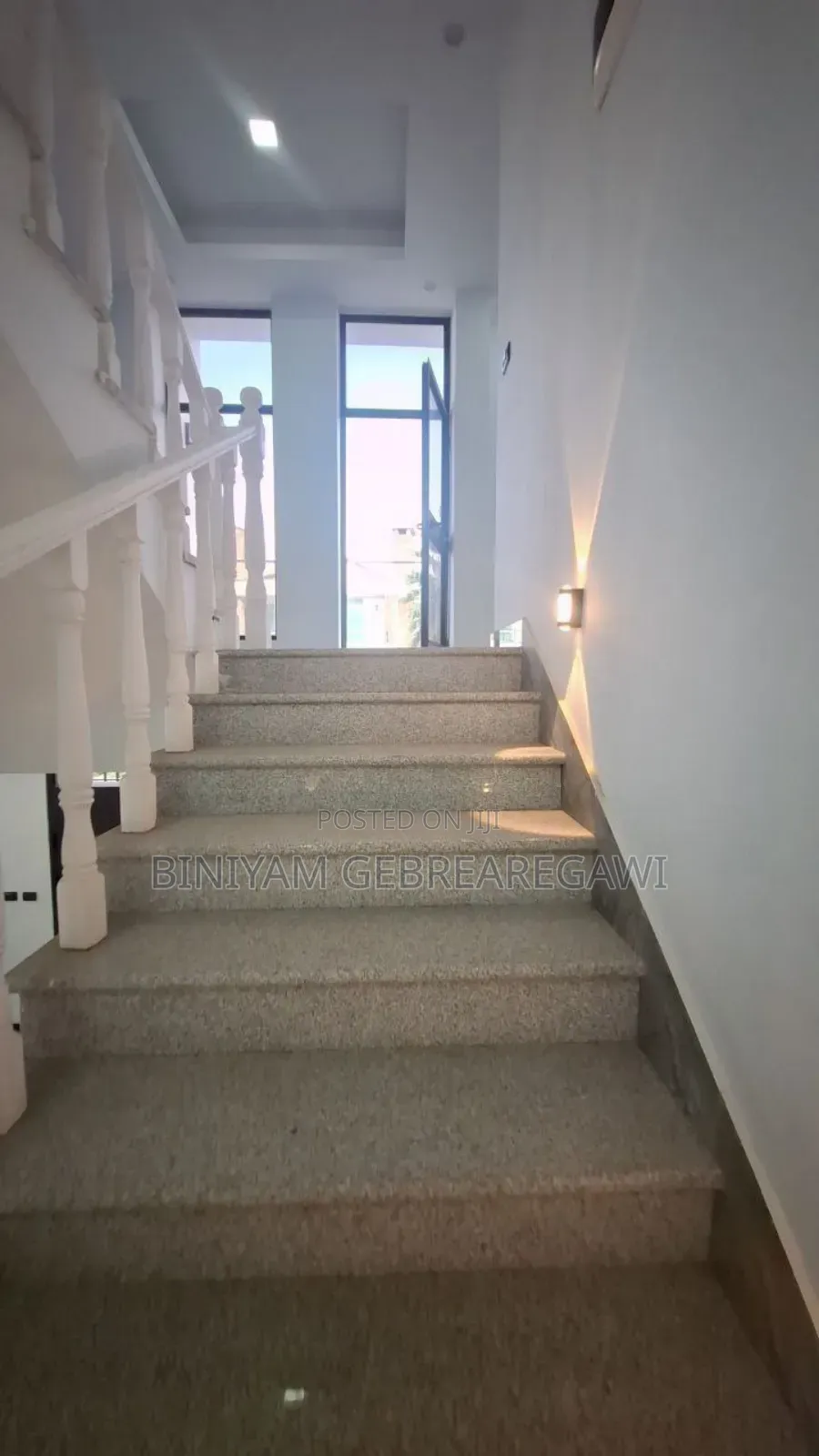 9bdrm House in G+2, Yeka for rent