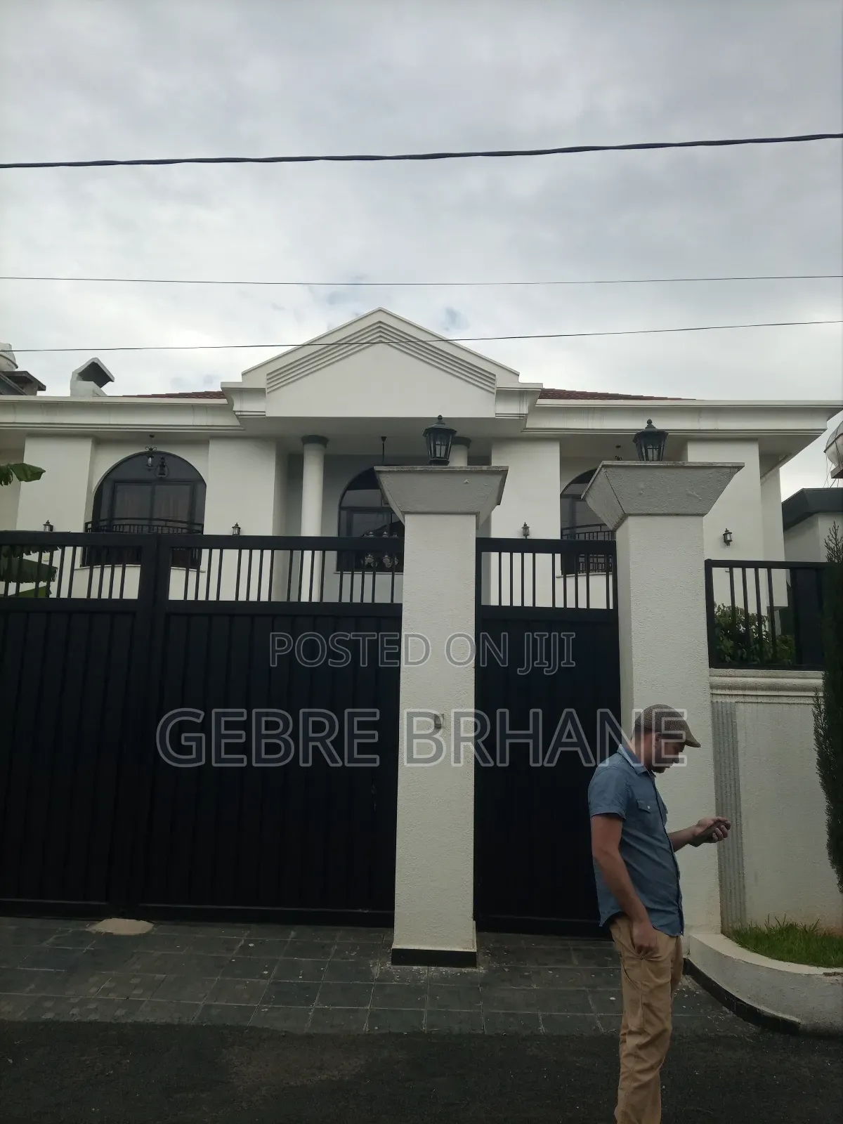 6bdrm House in G+1, Yeka for rent