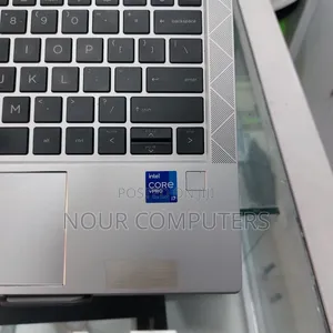 New Laptop HP EliteBook 830 G8 16GB Intel Core i7 SSD 512GB