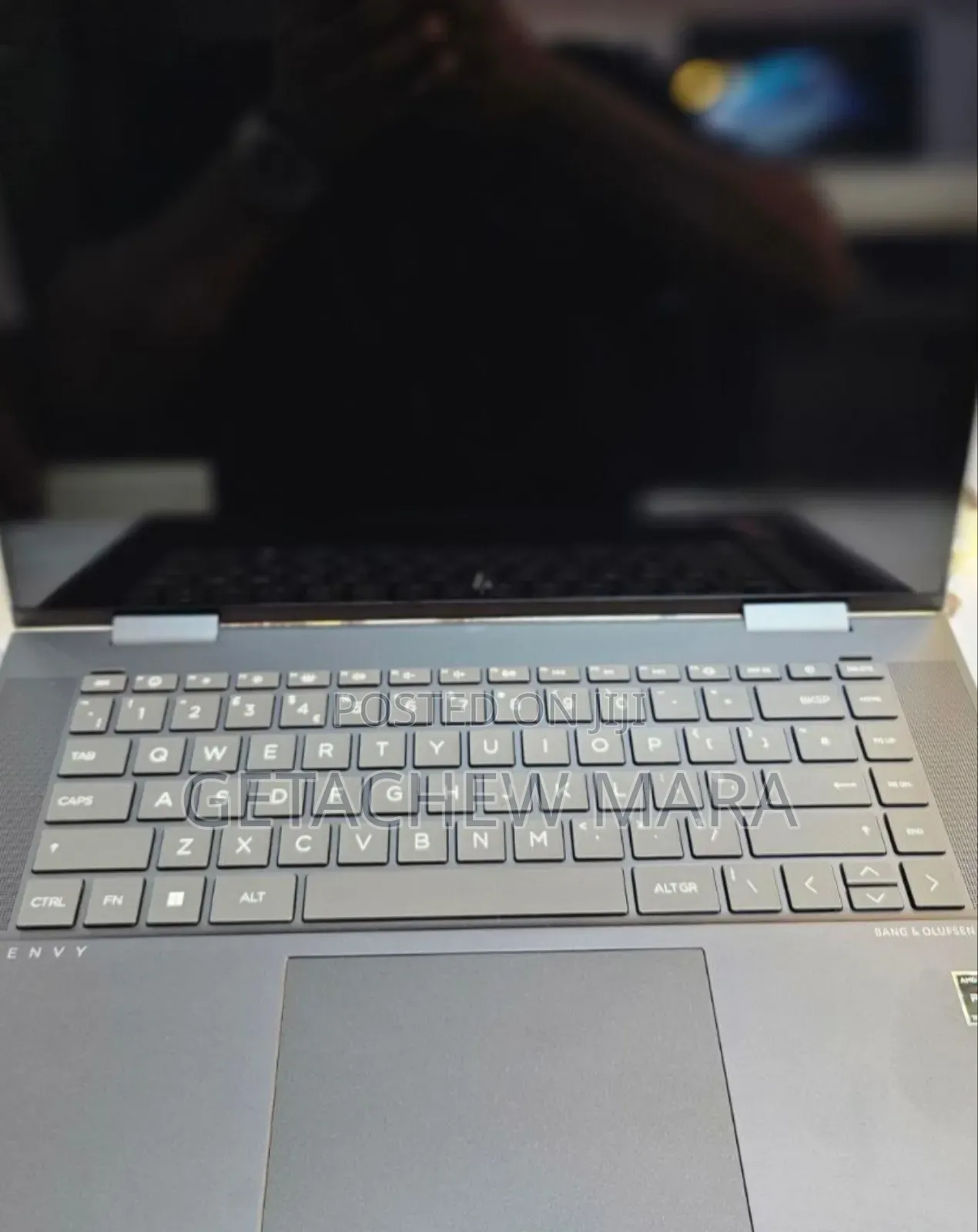 New Laptop HP Envy X360 8GB Intel Core I5 SSD 256GB