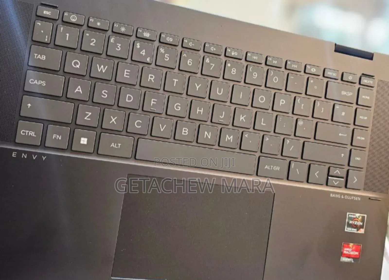 New Laptop HP Envy X360 8GB Intel Core I5 SSD 256GB