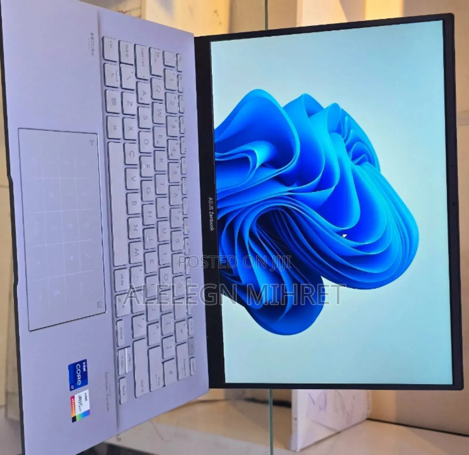 New Laptop Asus Zenbook Flip 13 UX363 16GB Intel Core I7 SSD 1T