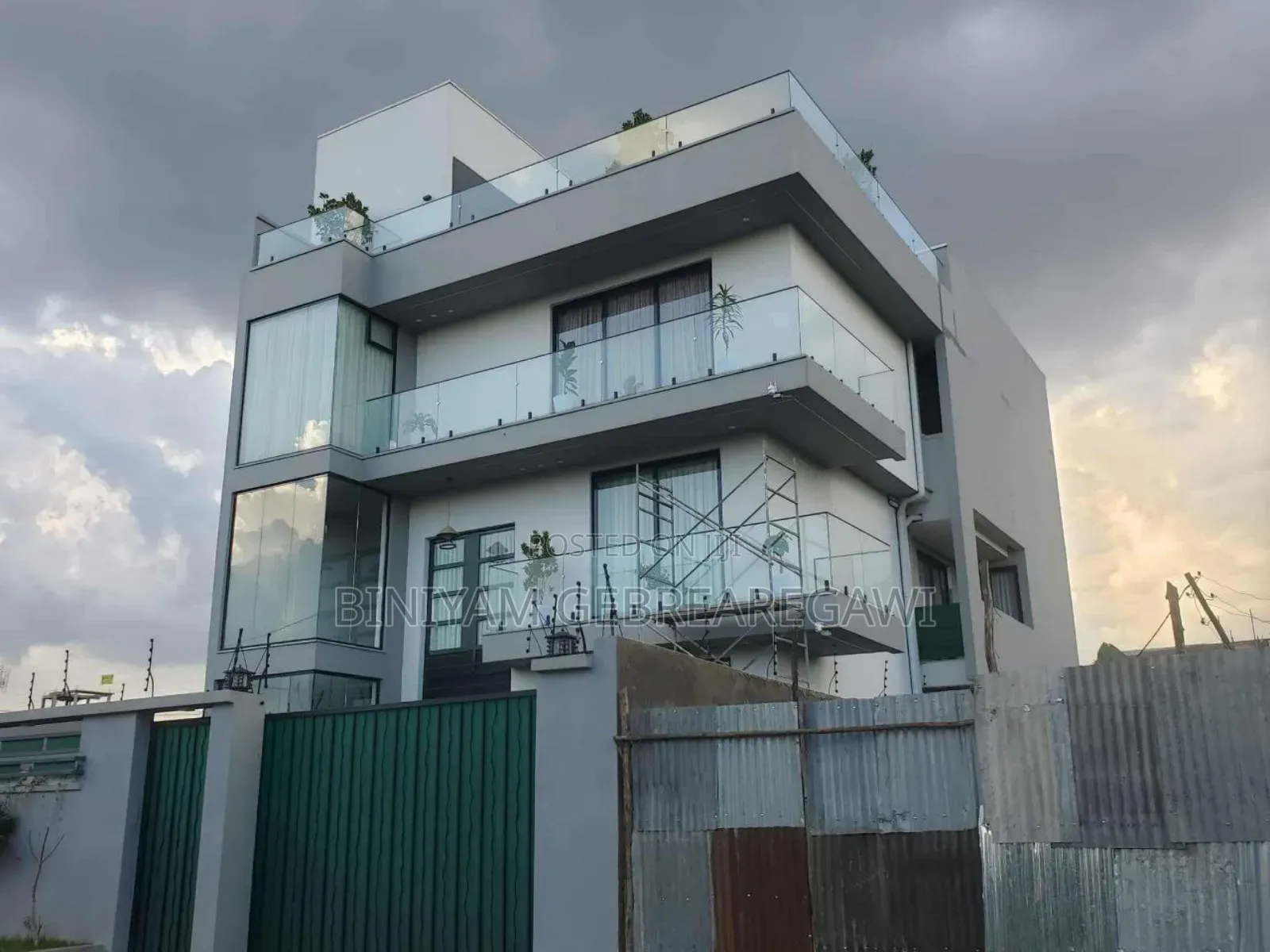 Furnished 5bdrm House in G+1, Yeka for rent