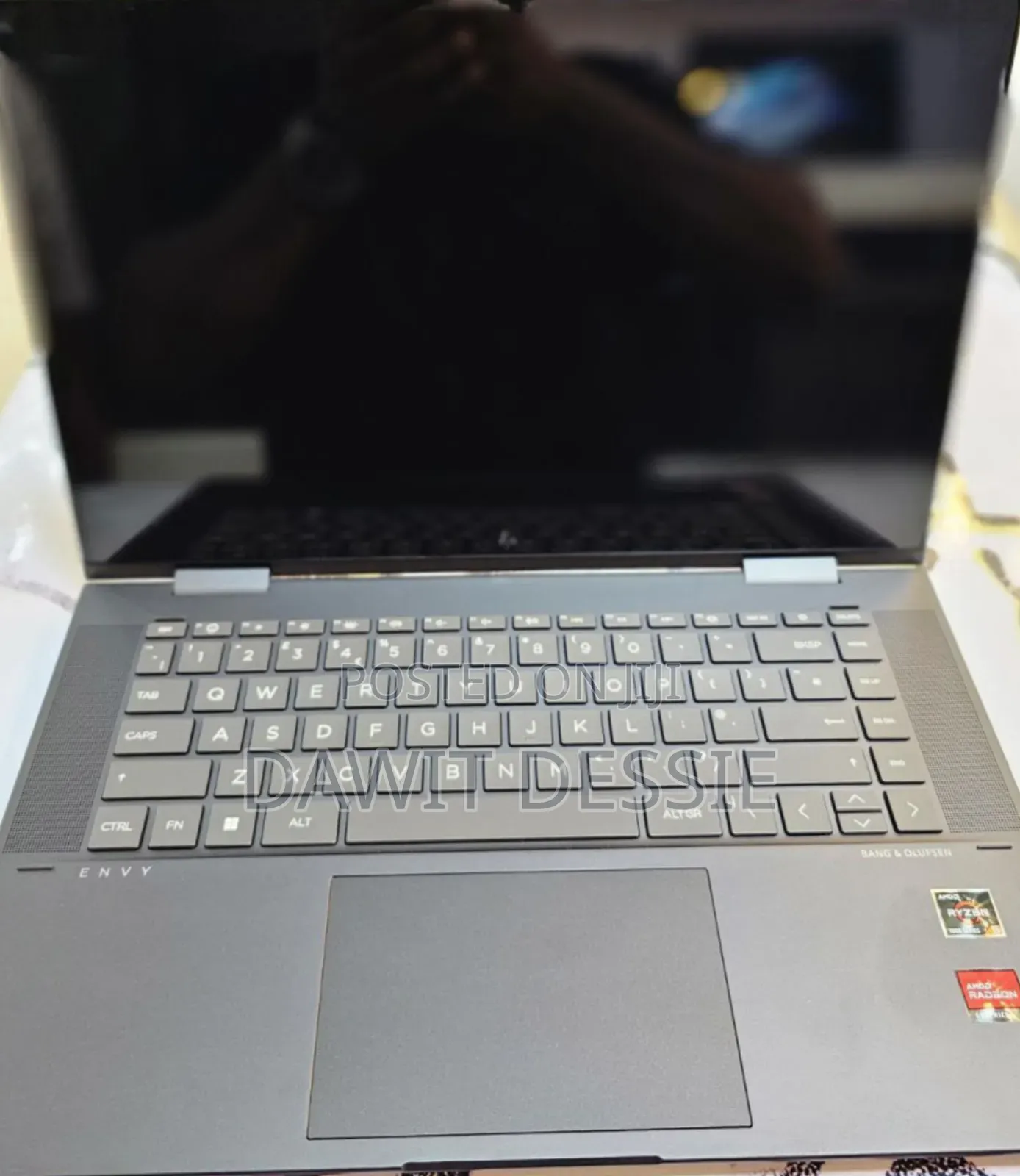 New Laptop HP Envy X360 8GB AMD Ryzen 5 SSD 256GB