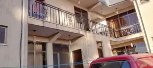 8bdrm Villa in Bole for sale