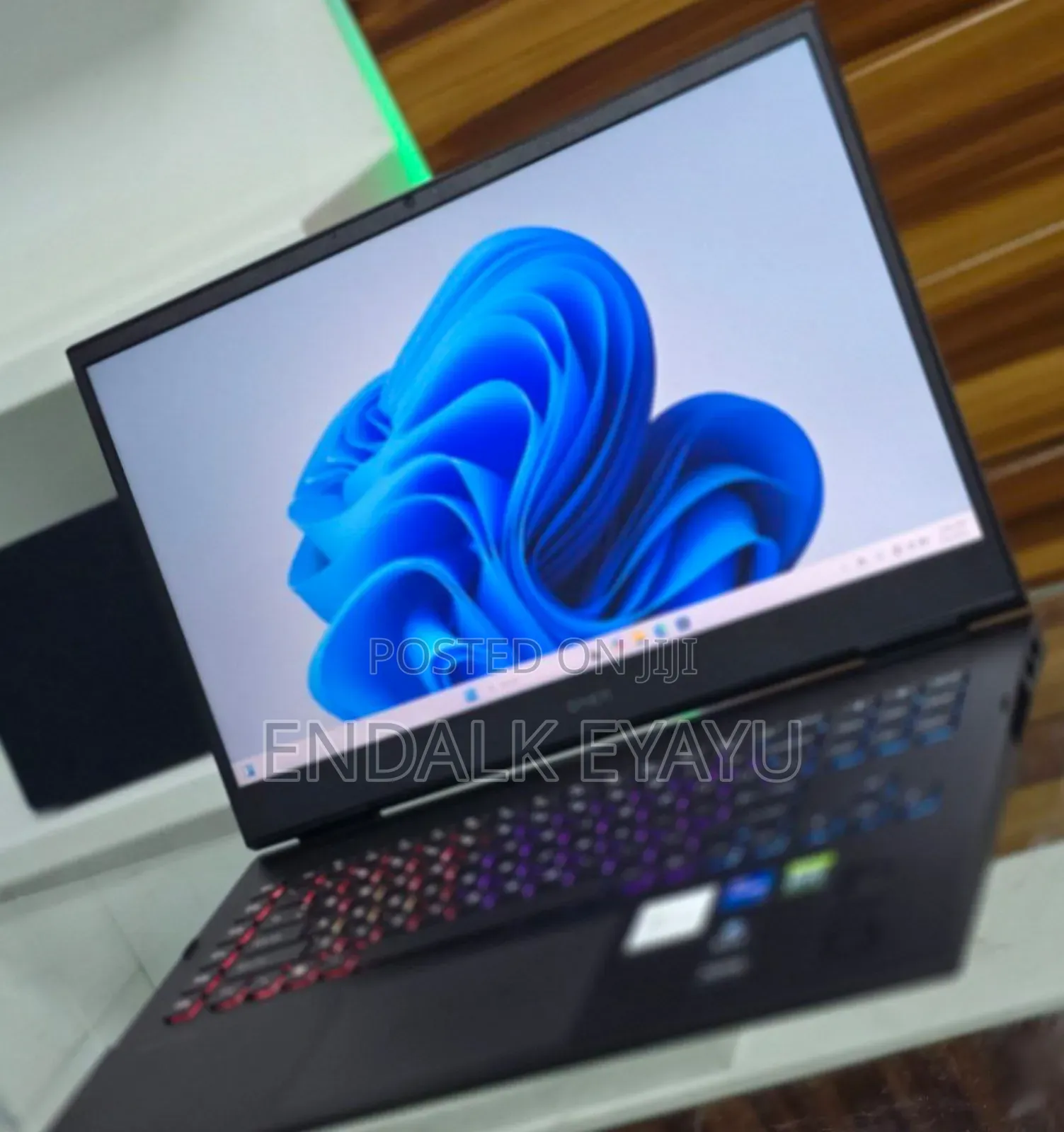 New Laptop HP Omen 17 16GB Intel Core I7 SSD 1T