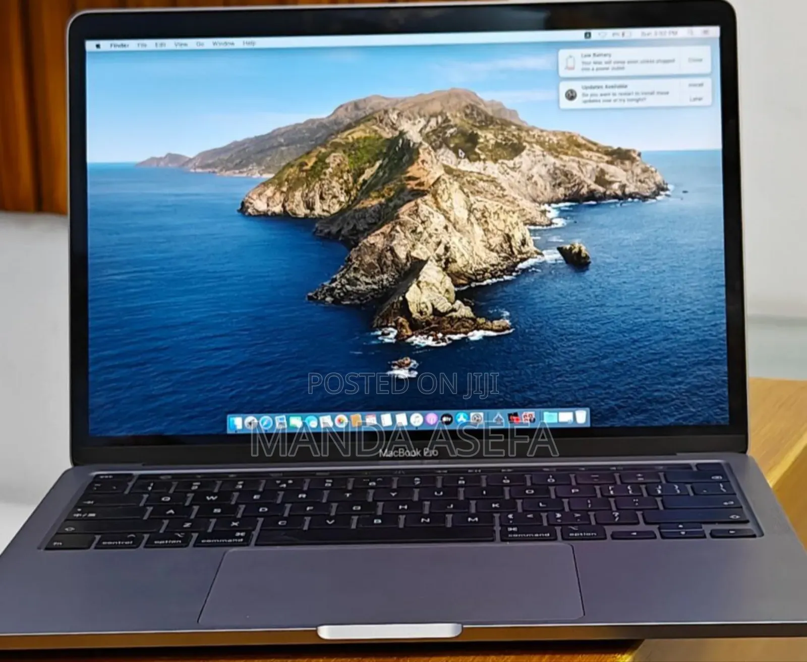 New Laptop Apple MacBook Pro 2020 8GB Intel Core I5 SSD 256GB