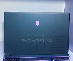 New Laptop Alienware M15 R3 16GB Intel Core I7 SSD 1T
