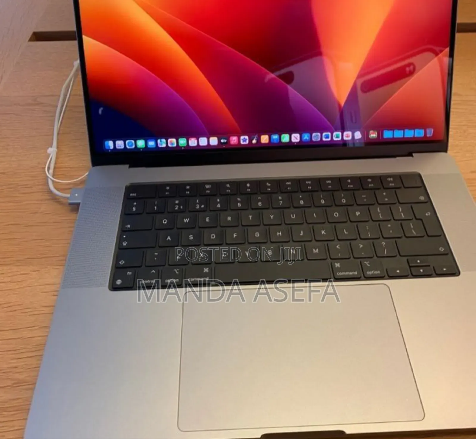 New Laptop Apple MacBook Pro 2017 16GB Intel Core I7 SSD 1T