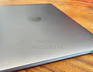 New Laptop Apple MacBook Pro 2017 16GB Intel Core I7 SSD 1T