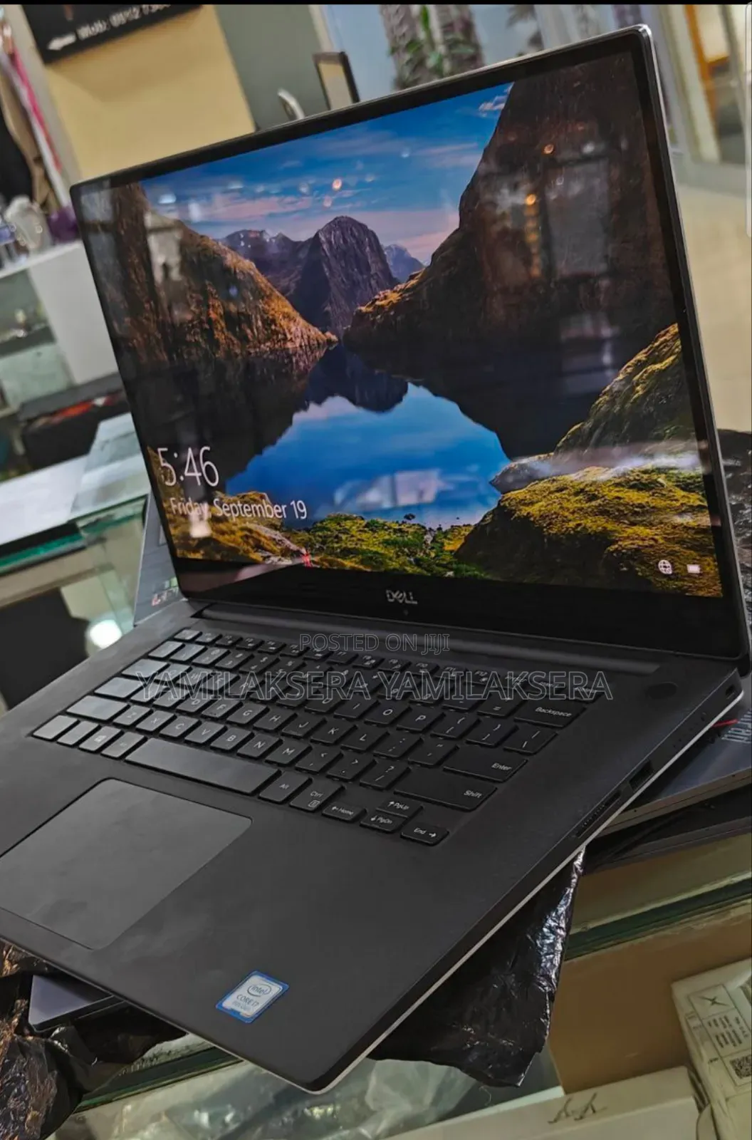 New Laptop Dell Precision 5540 16GB Intel Core I7 SSD 1T