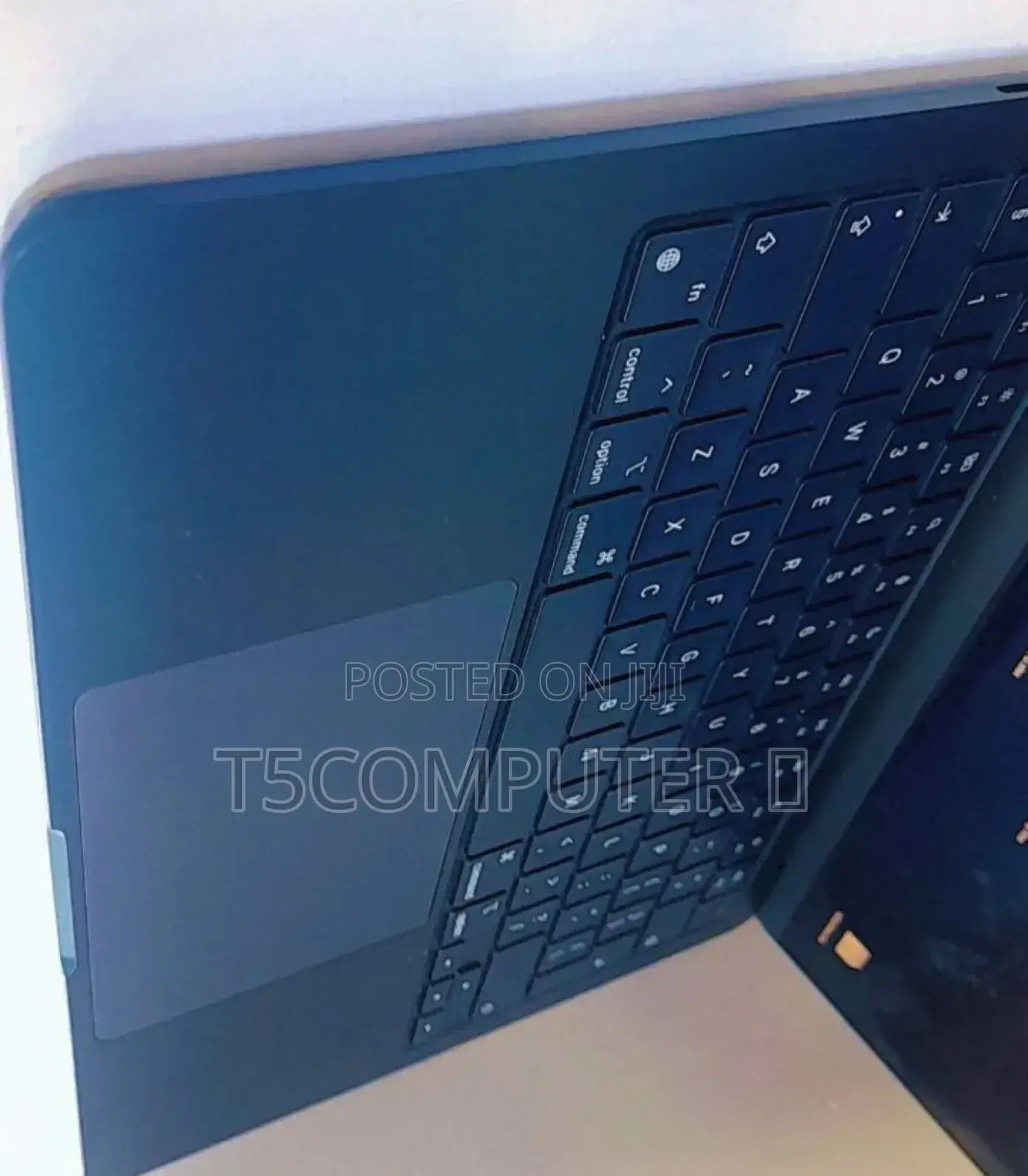 New Laptop Apple MacBook Air 2022 M2 8GB Apple M2 SSD 256GB