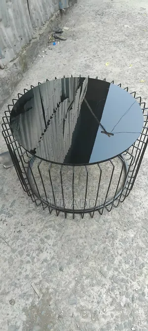 Photo - Center Table