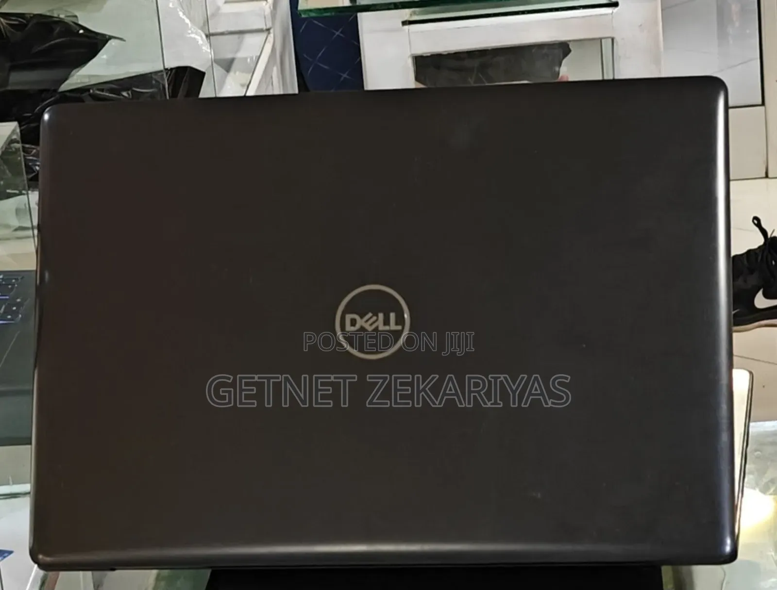 New Laptop Dell Inspiron 15 8GB Intel Core I7 HDD 1T