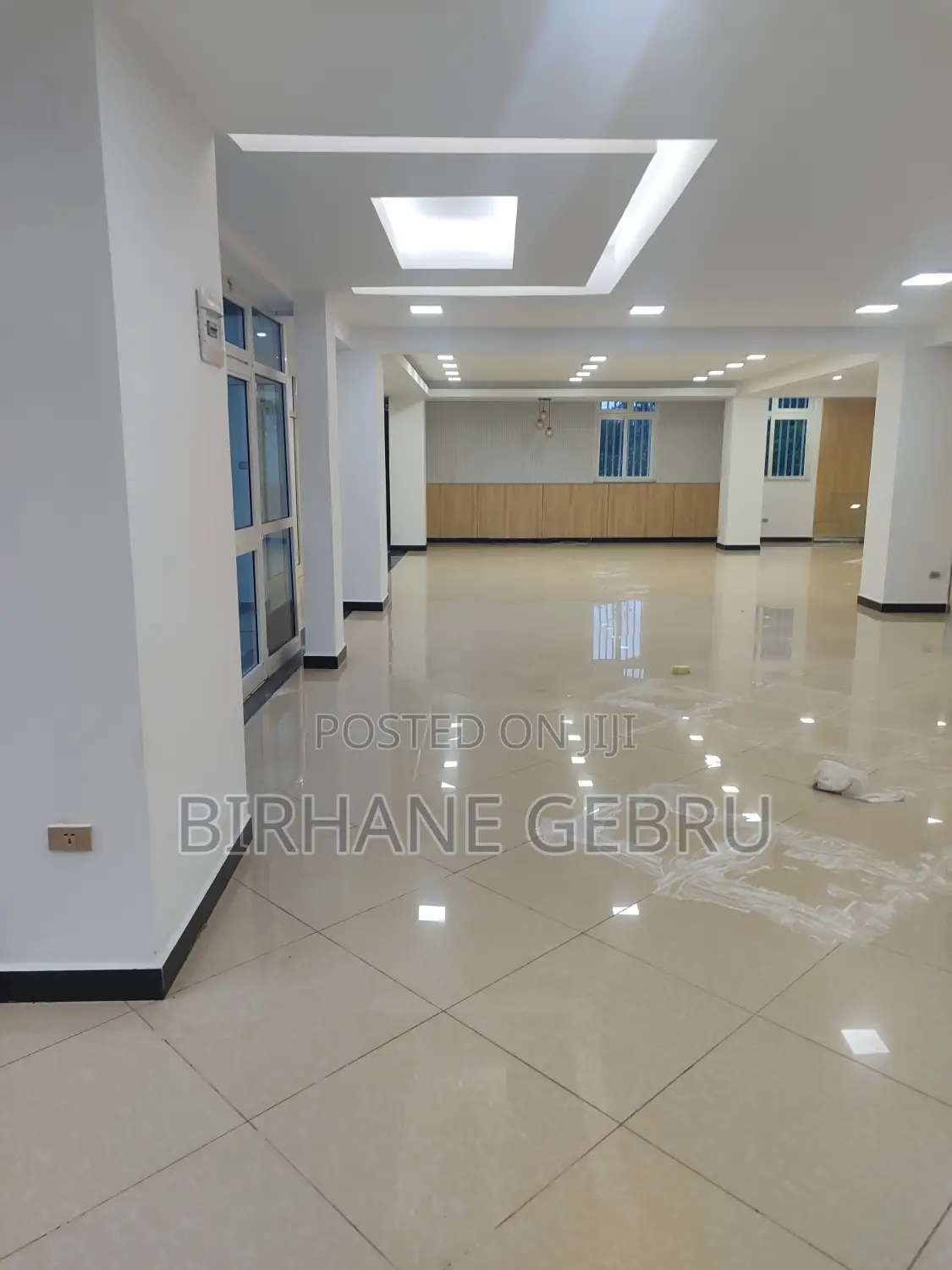 Rent for Cafe or Resturant