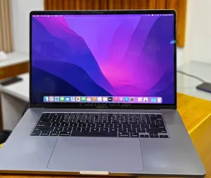 Photo - New Laptop Apple MacBook Pro 2019 32GB Intel Core I9 SSD 512GB