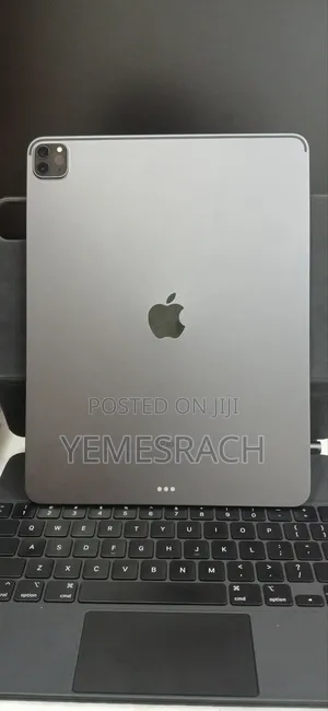 Apple iPad Pro 12.9 (2021) 256 GB Black