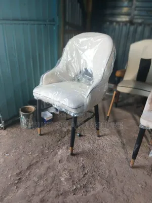 The Quality Leather With Metal Legs Chairs