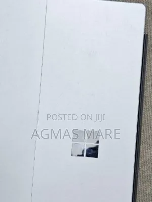 New Laptop Microsoft Surface Pro 6 8GB Intel Core I7 SSD 256GB