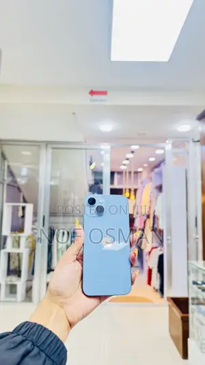 Photo - Apple iPhone 14 128 GB Blue