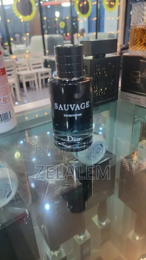Photo - Savuage Dior Perfum
