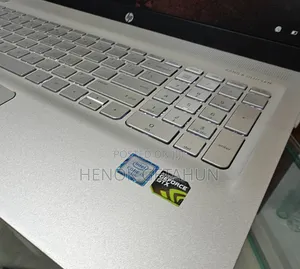 New Laptop HP Envy X360 16GB Intel Core I5 HDD+SSD 1T