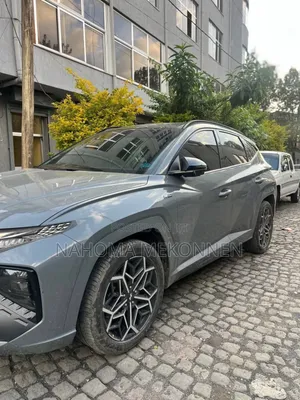 Photo - Hyundai Tucson 2021 Gray