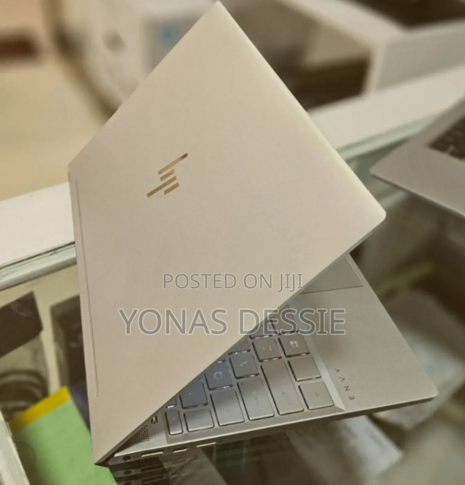 New Laptop HP Envy 14 4GB Intel Core I5 SSD 256GB