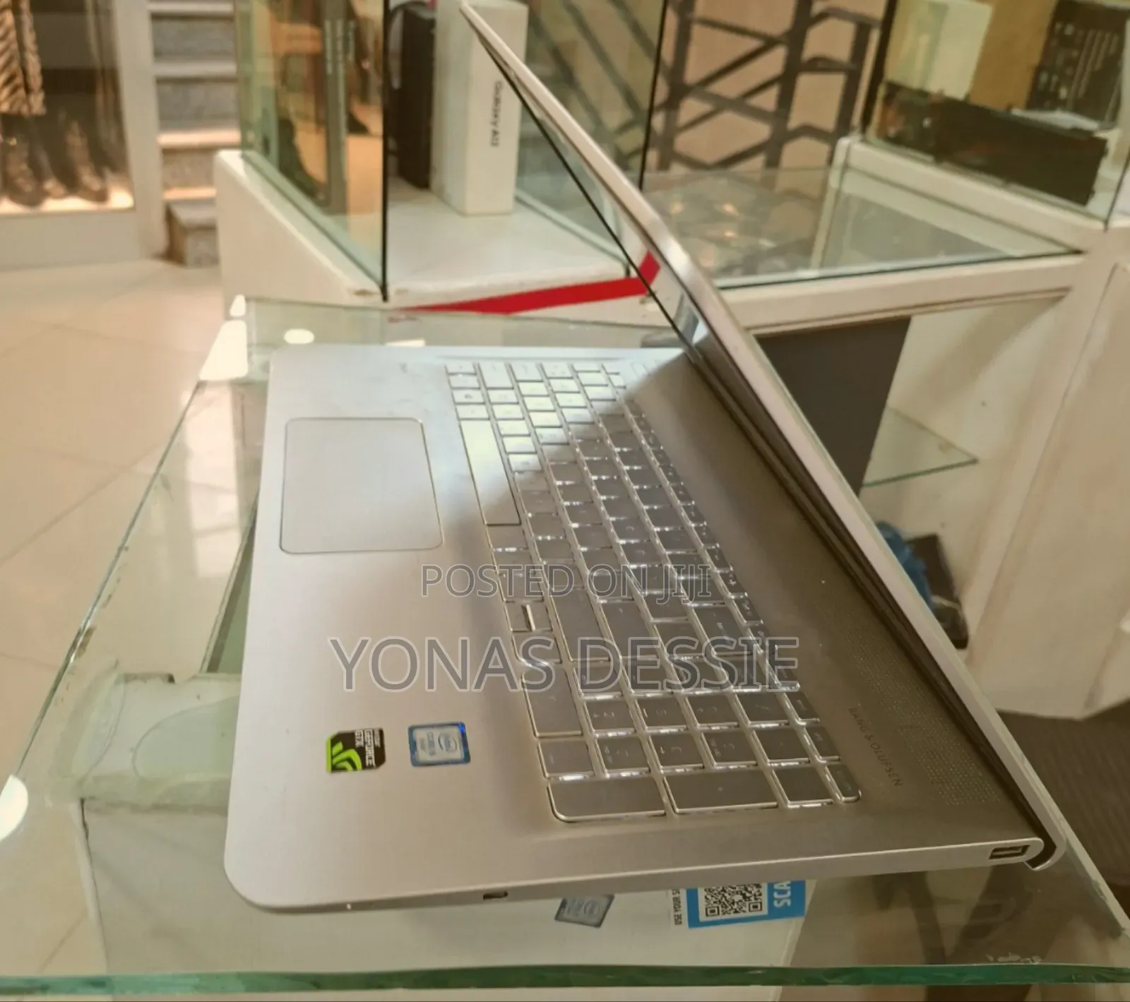 Laptop HP Envy 15 12GB Intel Core I5 HDD 1T