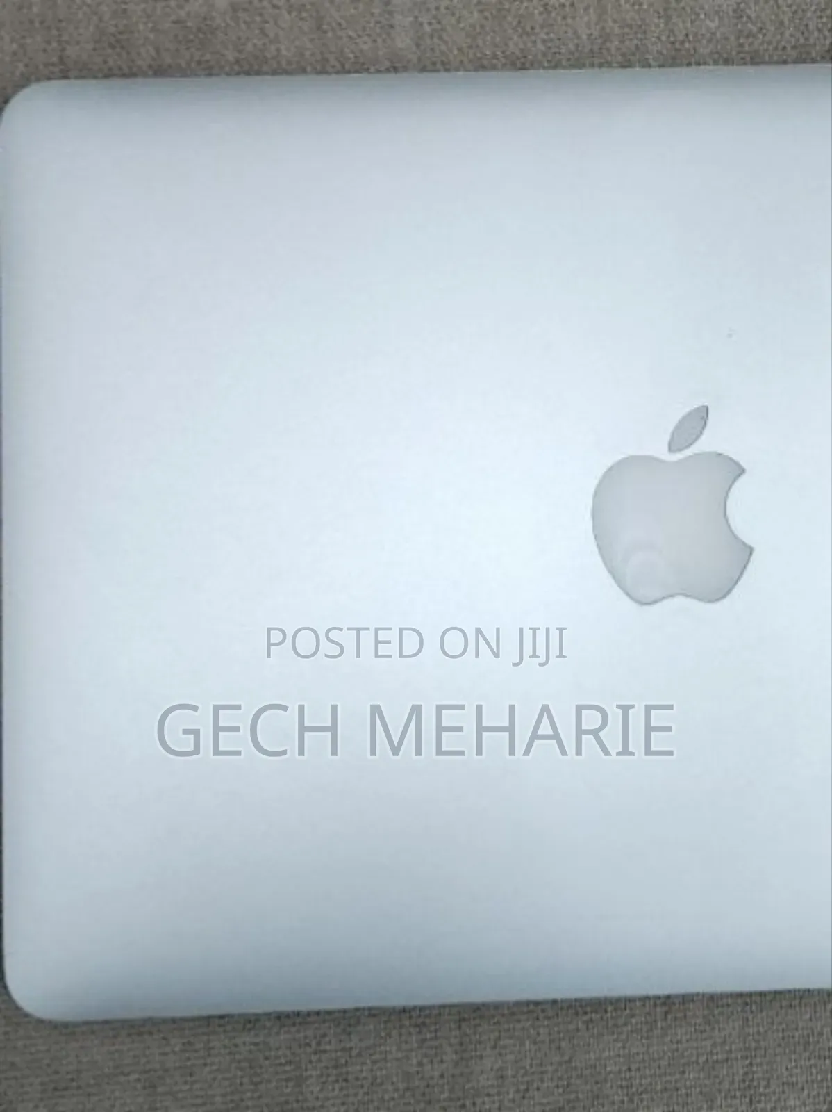 New Laptop Apple MacBook 2015 8GB Intel Core I5 SSD 128GB