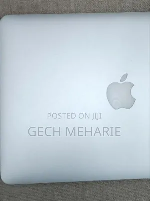 Photo - New Laptop Apple MacBook 2015 8GB Intel Core I5 SSD 128GB