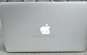 New Laptop Apple MacBook Pro 2015 8GB Intel Core I5 SSD 128GB