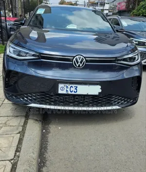 Photo - Volkswagen ID.4 2023 Blue