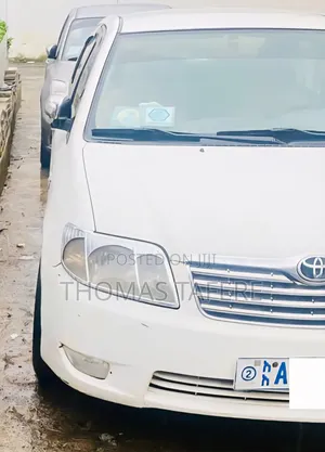 Photo - Toyota Corolla 2007 White