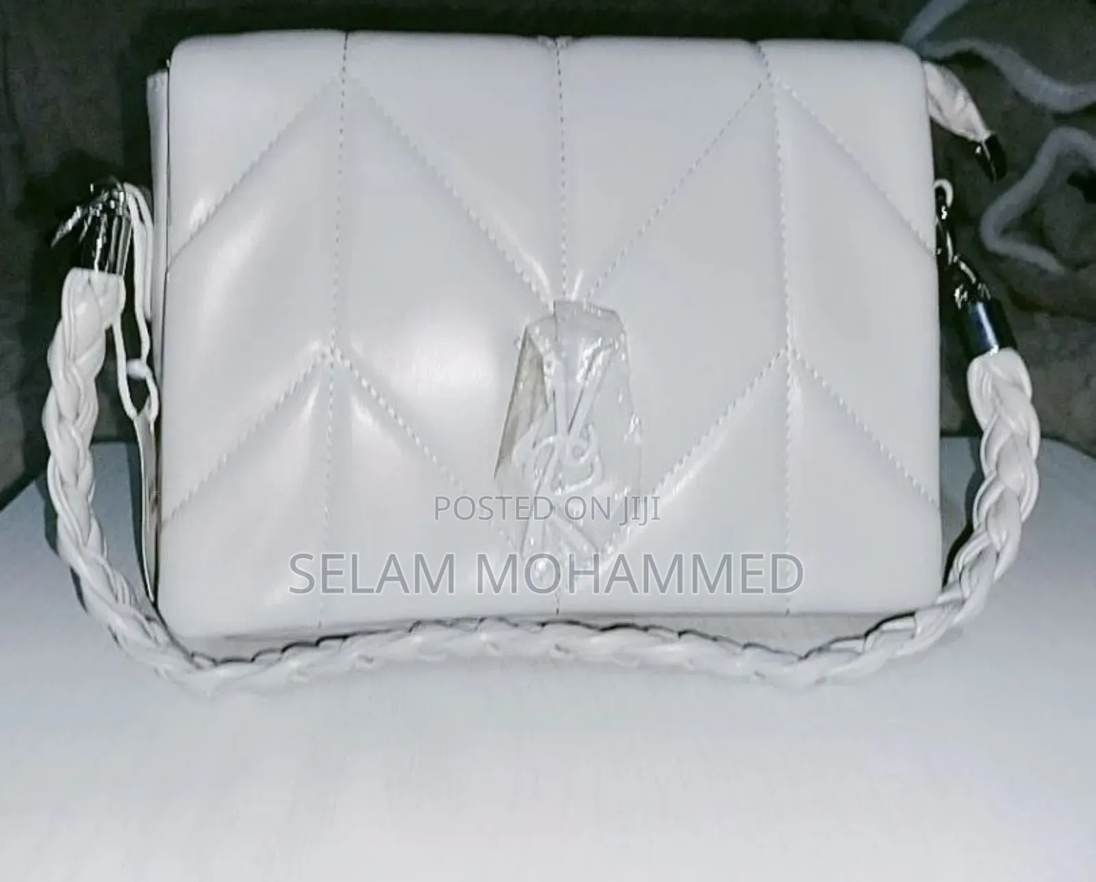 Hand Bags for Different Kind of Dressing Style for Women