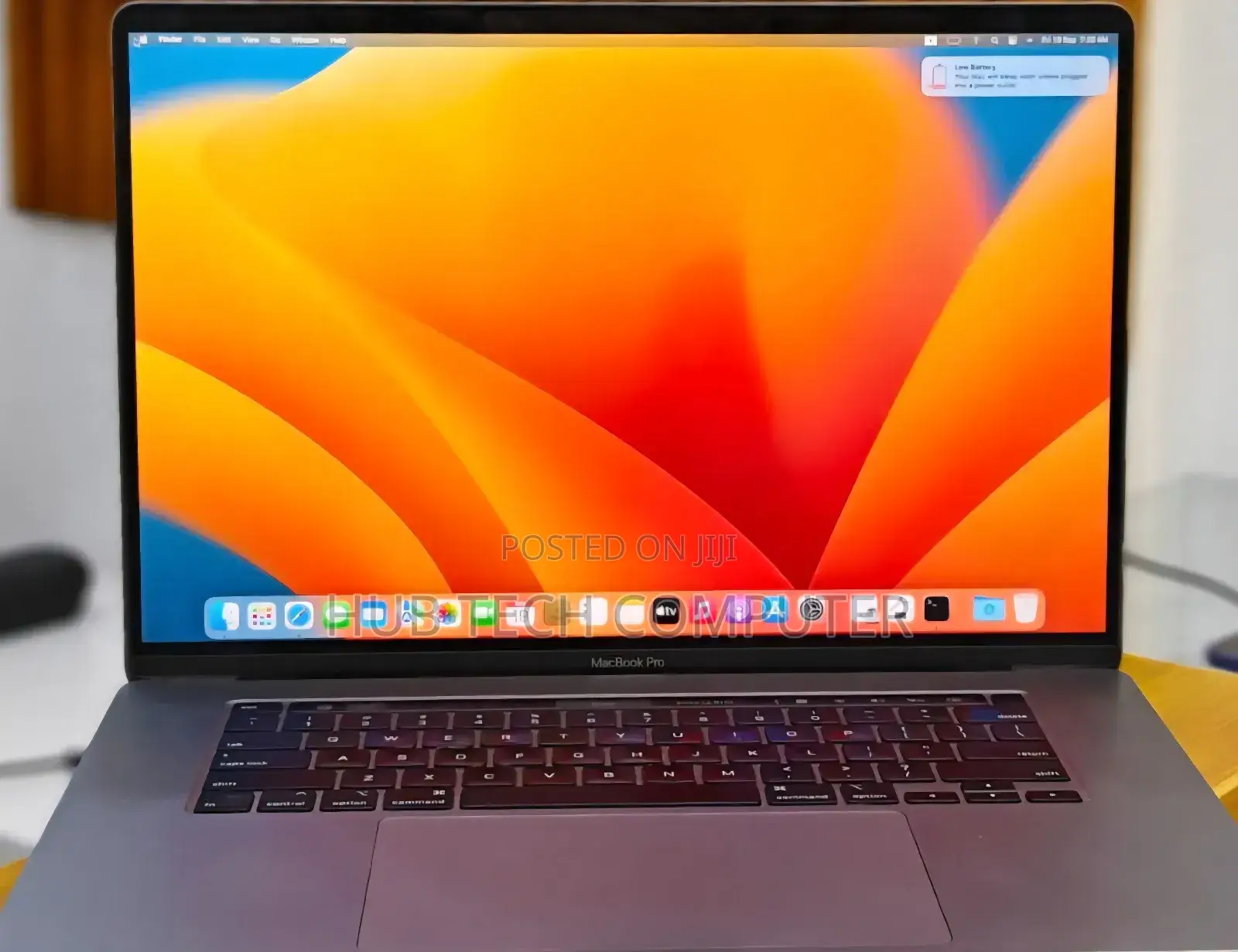 New Laptop Apple MacBook Pro 2019 16GB Intel Core I7 SSD 512GB