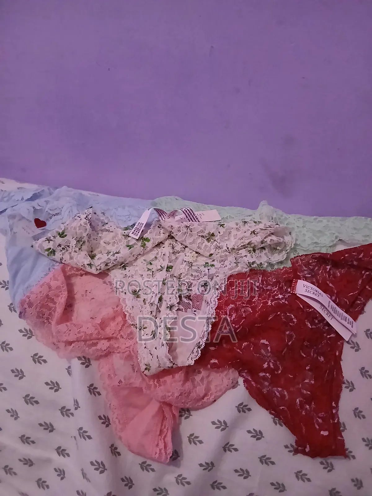 Female Under Wear Victoria Secret