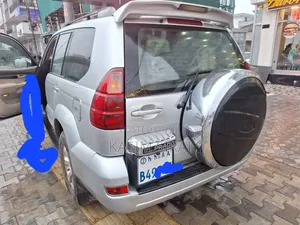 Toyota Land Cruiser Prado 3.0 D-4D 5dr 2008 Silver